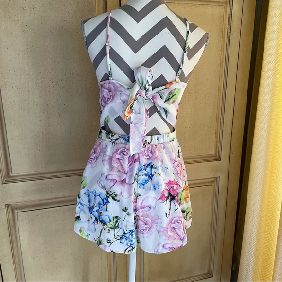 Showmeyourmumu Floral Romper Size Medium - Picture 4 of 5